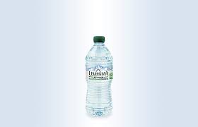 Acqua naturale